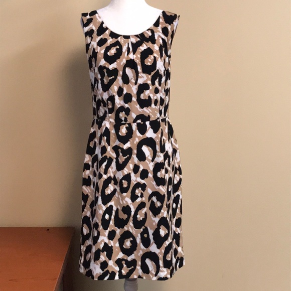 Banana Republic Dresses & Skirts - BANANA REPUBLIC- Animal Print Dress